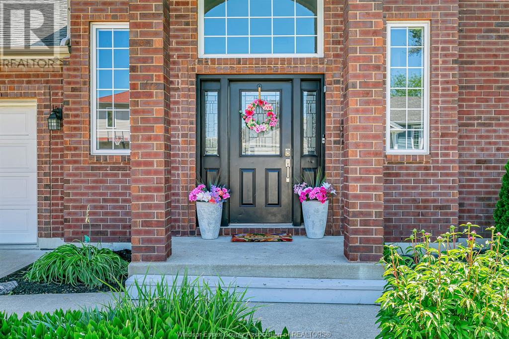 Property at 200 RIVERVIEW AVENUE image 3