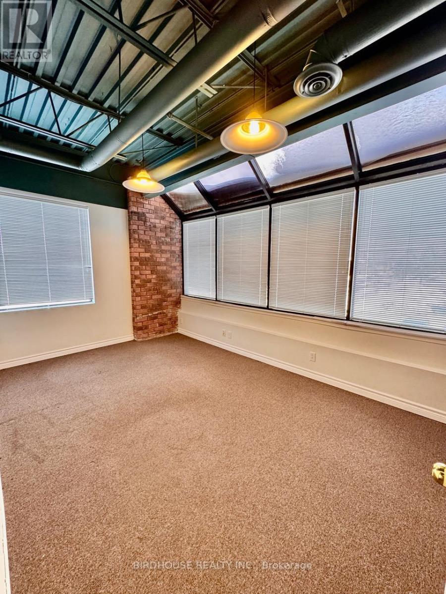 200 - 55 Mary Street W, Kawartha Lakes, Ontario  K9V 5Z6 - Photo 15 - X11911815