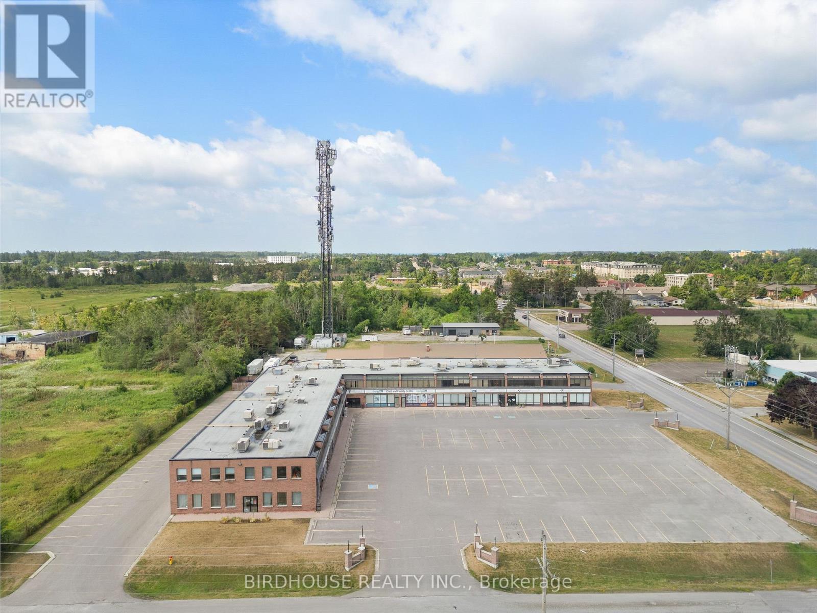 212 - 55 Mary Street W, Kawartha Lakes, Ontario  K9V 5Z6 - Photo 3 - X9262044