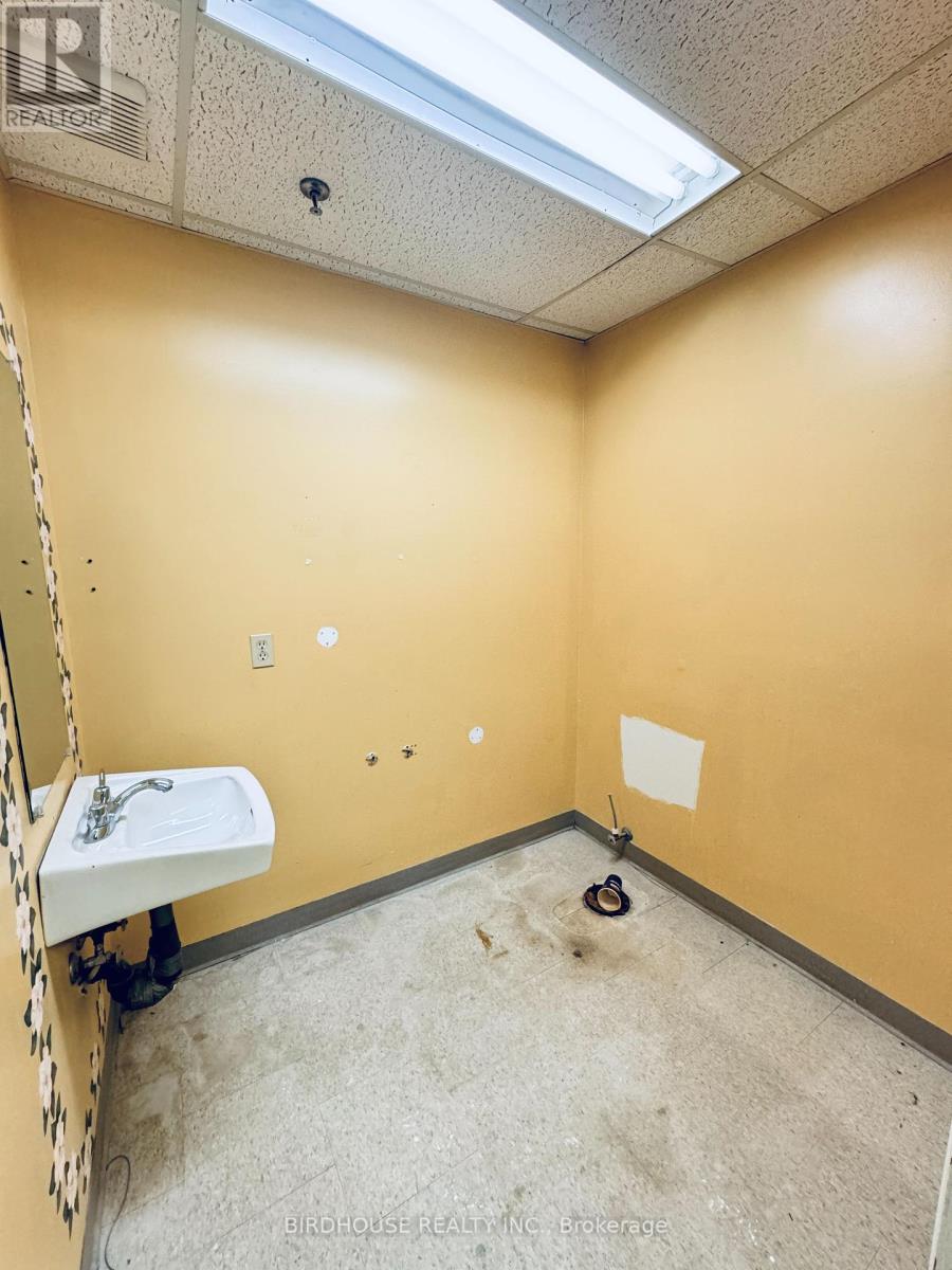 110 - 55 Mary Street W, Kawartha Lakes, Ontario  K9V 2N6 - Photo 10 - X9307136