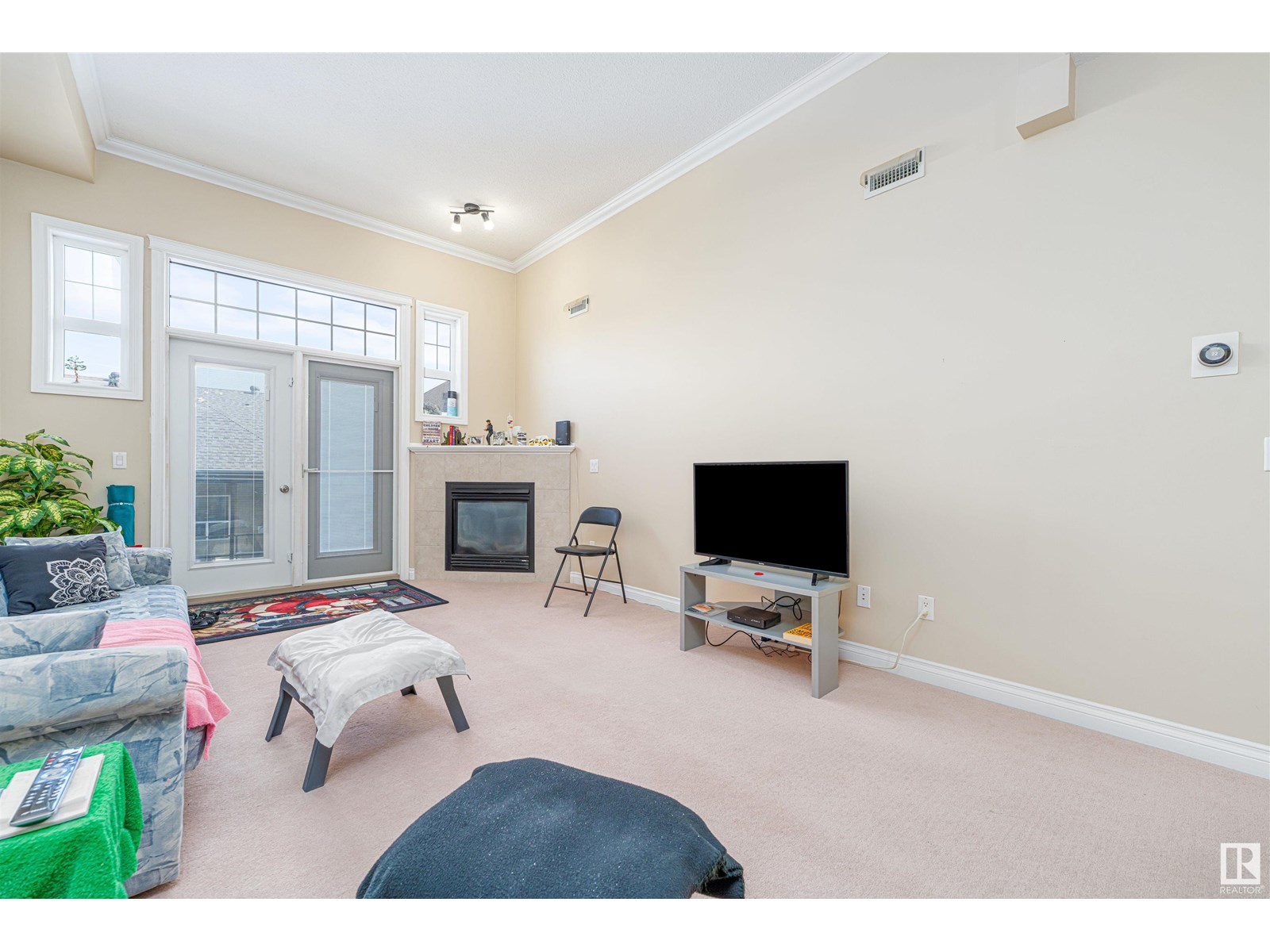 Property at #419 12408 15 AV SW image 5