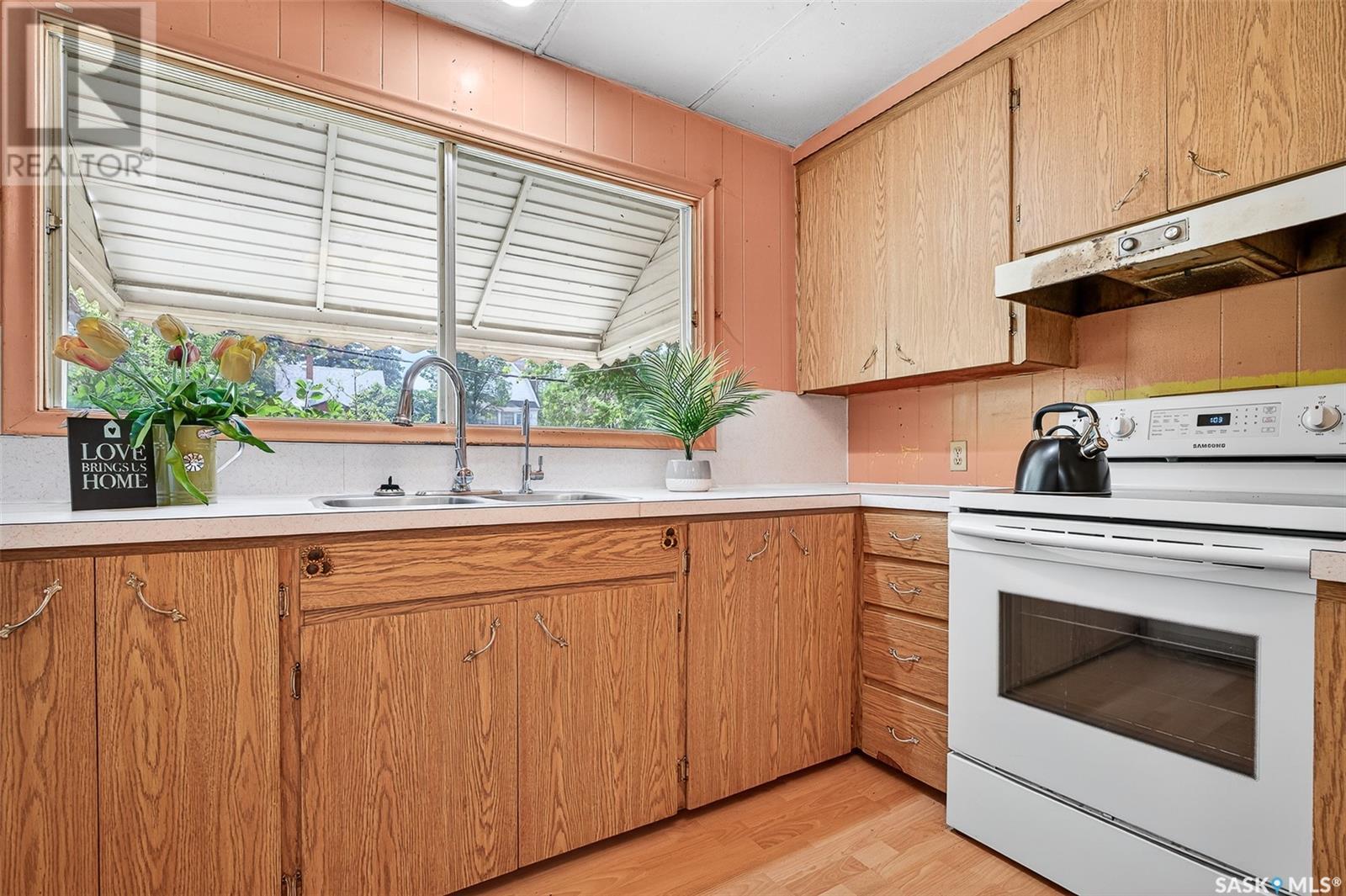 121 Lillooet Street E, Moose Jaw, Saskatchewan  S6H 4S6 - Photo 18 - SK014294