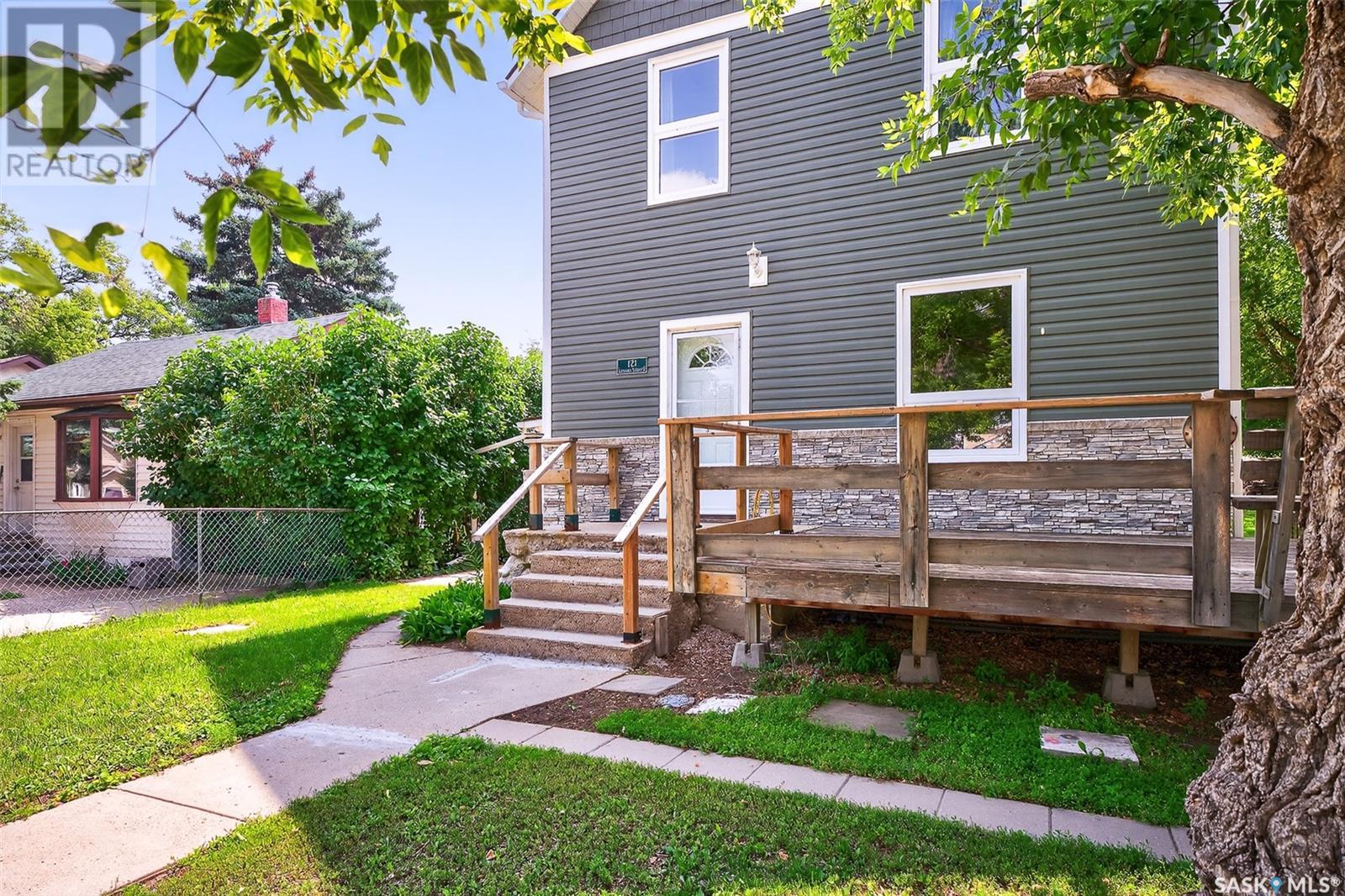 121 Lillooet Street E, Moose Jaw, Saskatchewan  S6H 4S6 - Photo 40 - SK014294