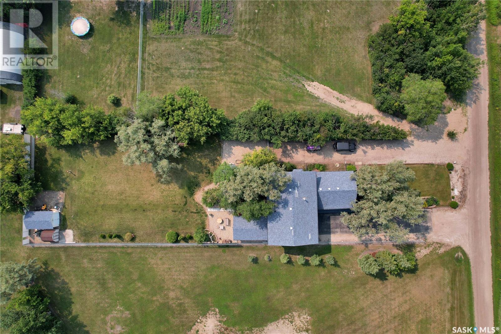111 4th Street N, Wakaw, Saskatchewan  S0K 4P0 - Photo 2 - SK014173