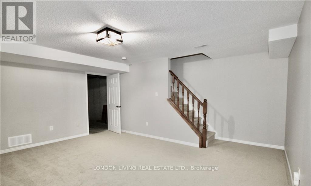 82 - 70 Chapman Court, London North, Ontario  N6G 4Z4 - Photo 21 - X12317479