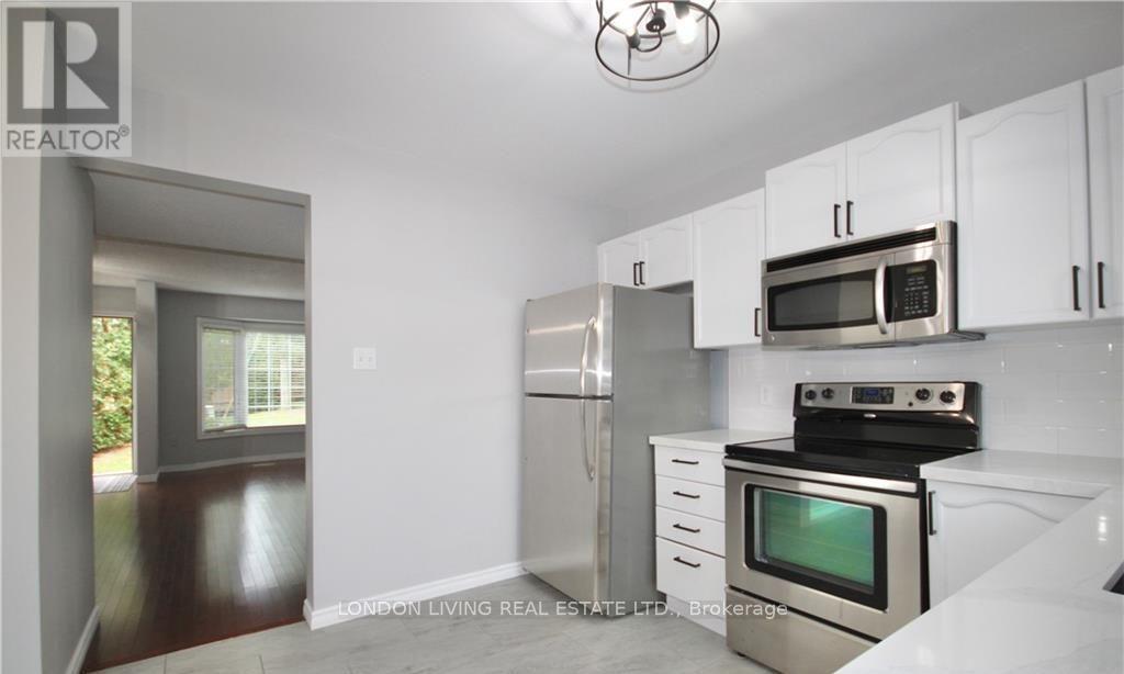 82 - 70 Chapman Court, London North, Ontario  N6G 4Z4 - Photo 7 - X12317479