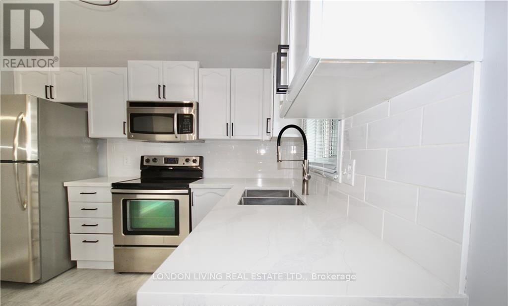 82 - 70 Chapman Court, London North, Ontario  N6G 4Z4 - Photo 8 - X12317479