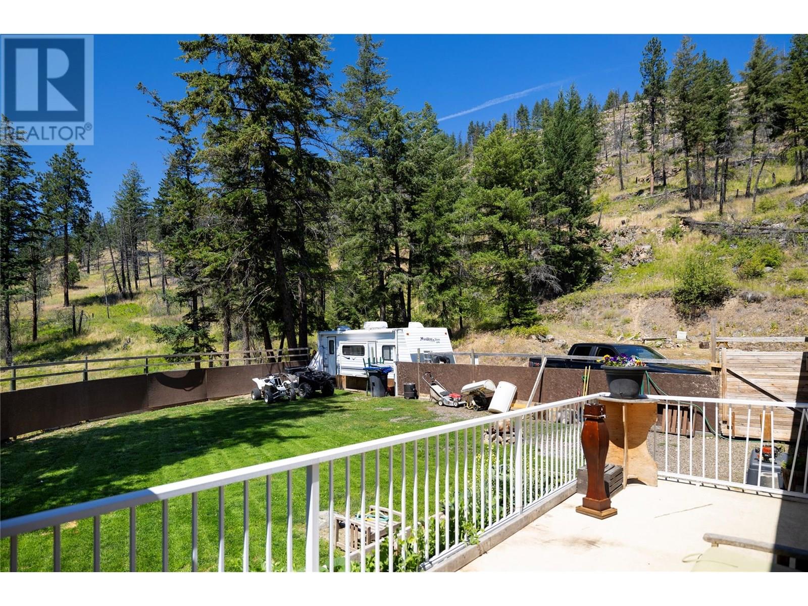 6090 Highway 33, Kelowna, British Columbia  V1P 1H8 - Photo 24 - 10357585