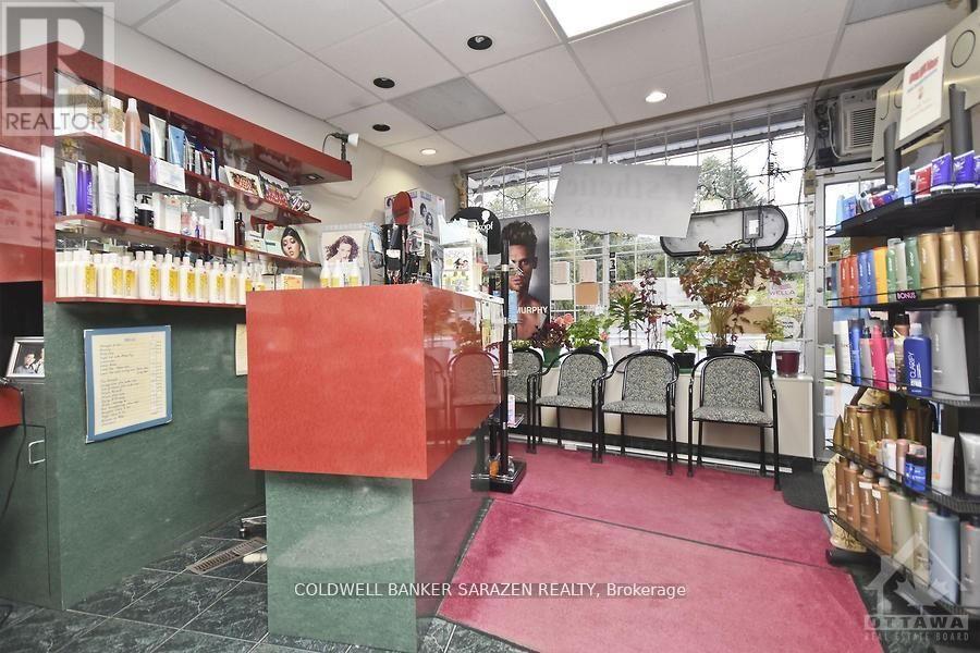1799 Kilborn Avenue, Ottawa, Ontario  K1H 8L4 - Photo 10 - X12317481