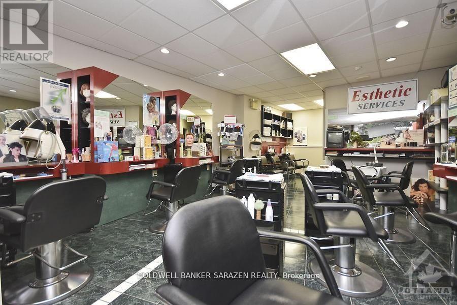 1799 Kilborn Avenue, Ottawa, Ontario  K1H 8L4 - Photo 9 - X12317481