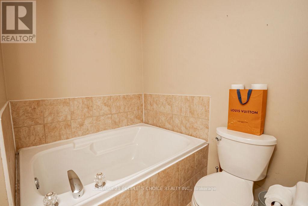 42 - 100 Elgin Mills Road W, Richmond Hill, Ontario  L4C 4M2 - Photo 26 - N12317417