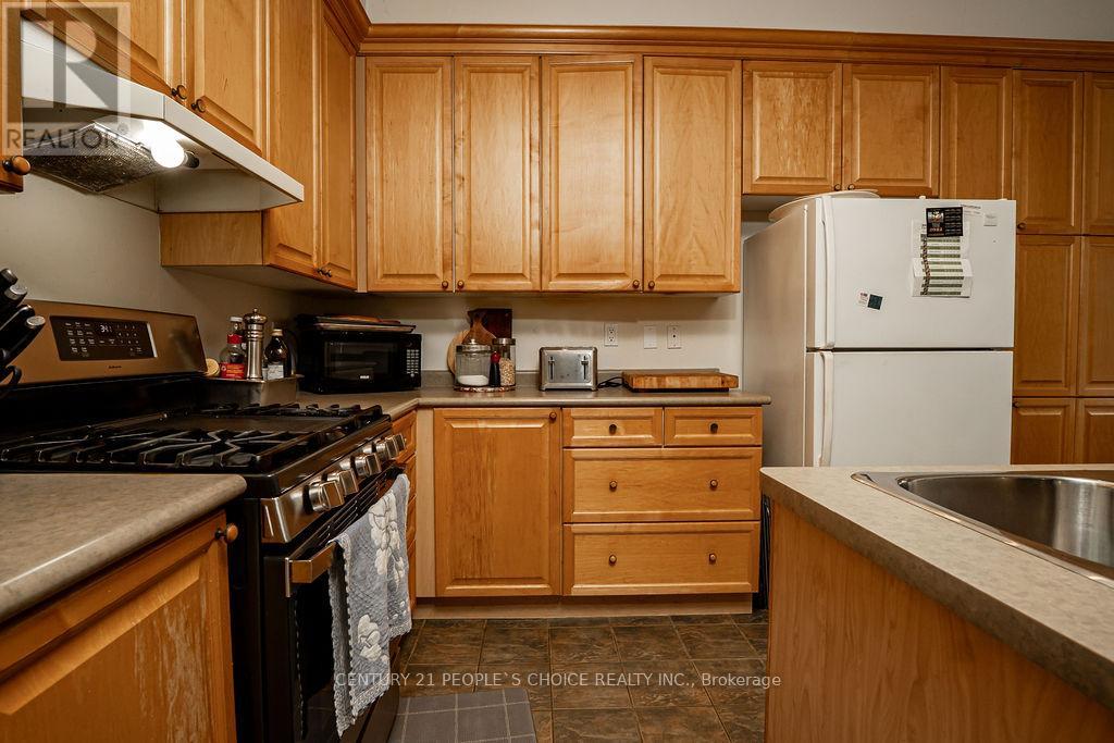42 - 100 Elgin Mills Road W, Richmond Hill, Ontario  L4C 4M2 - Photo 6 - N12317417