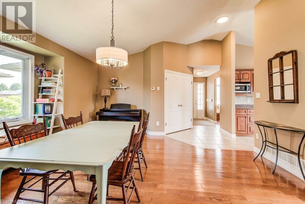 995 Boyd Avenue, Listowel, Ontario  N4W 3V8 - Photo 11 - 40756241