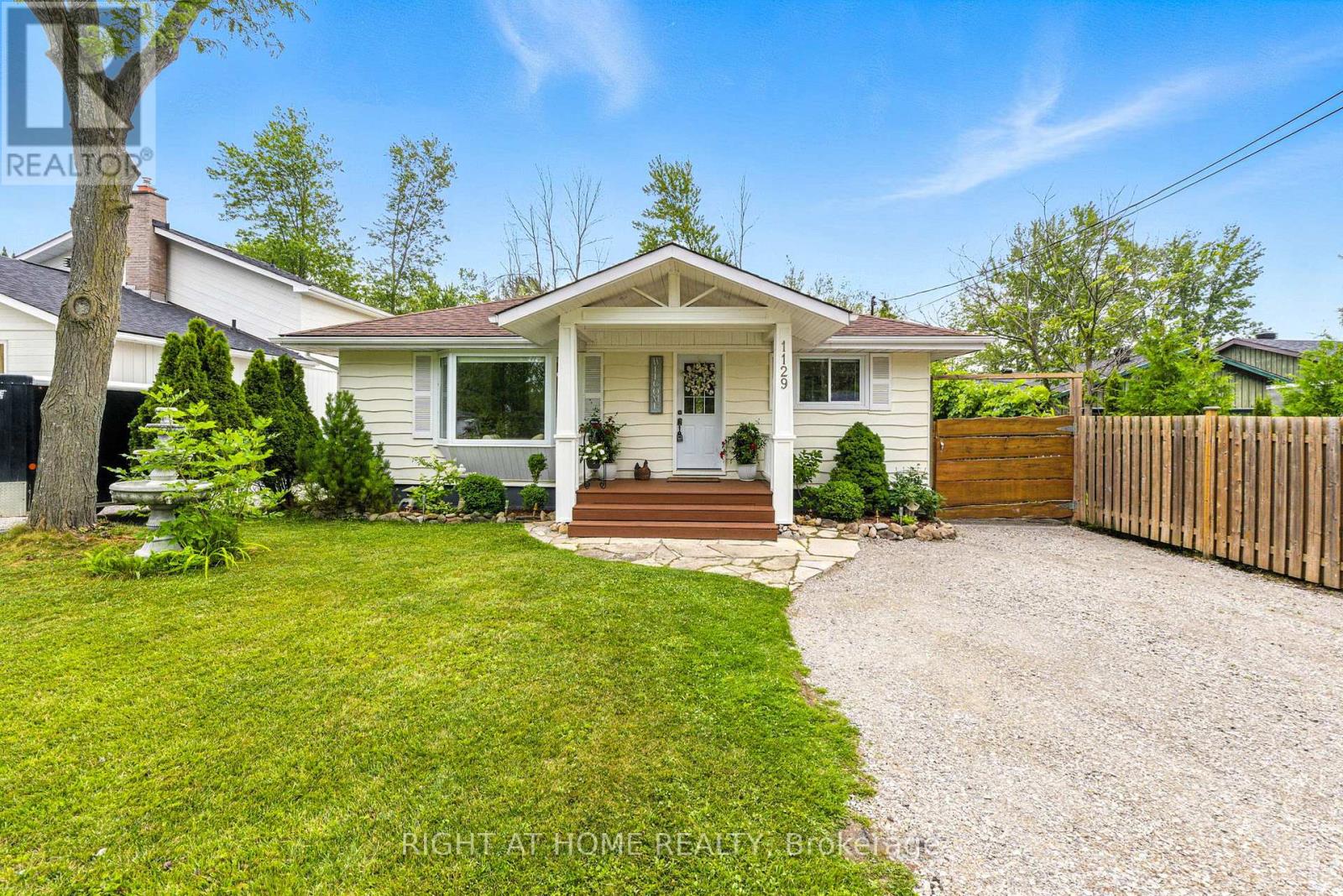 Property at 1129 LINDY LANE image 1