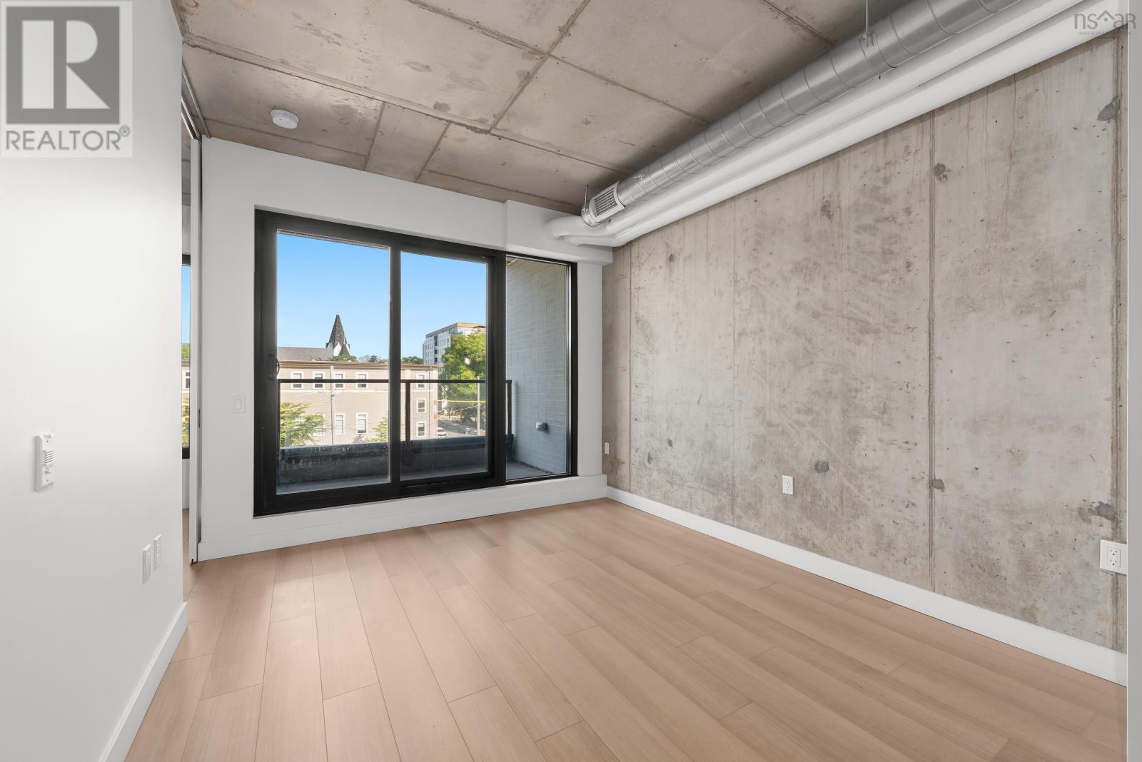Property at 308 5511 Bilby St image 2