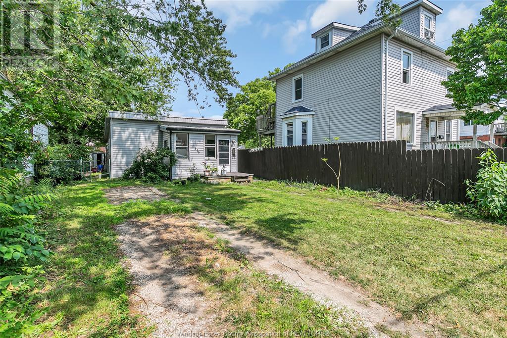 Property at 1416 ROONEY image 2