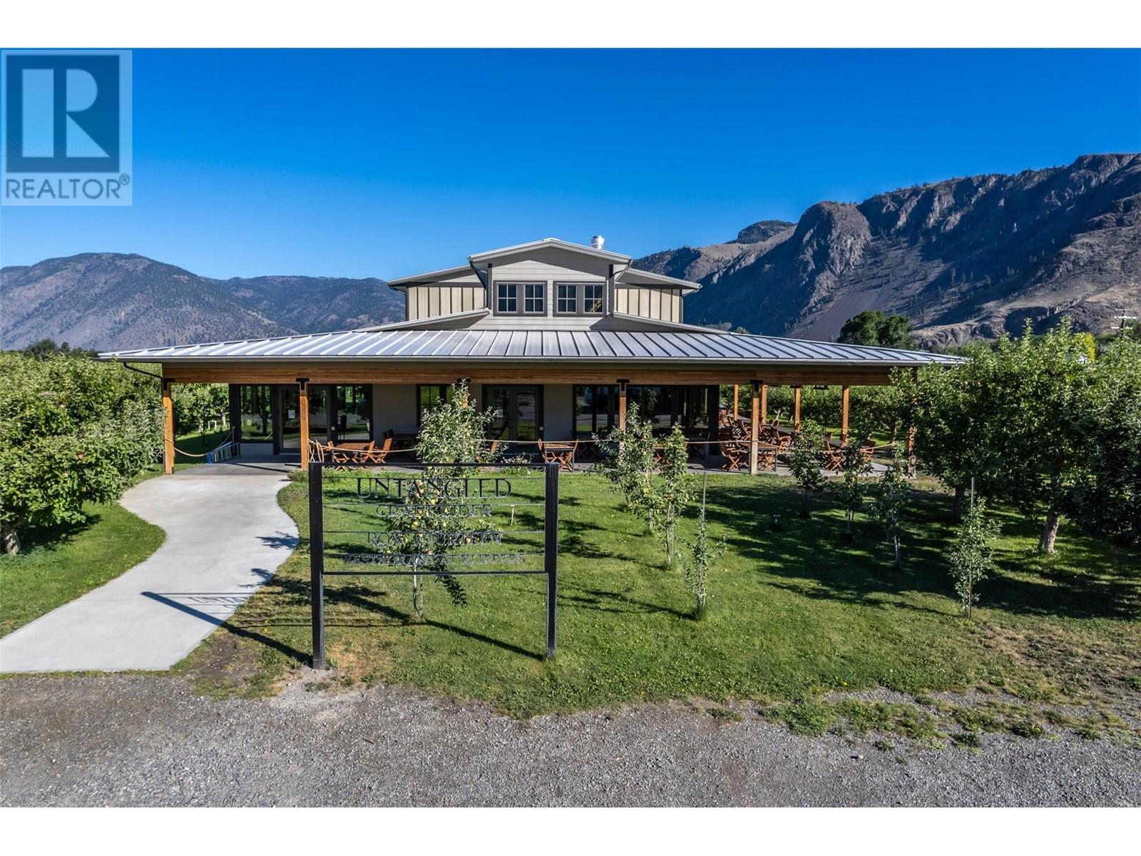725 Mackenzie Road, Cawston, British Columbia