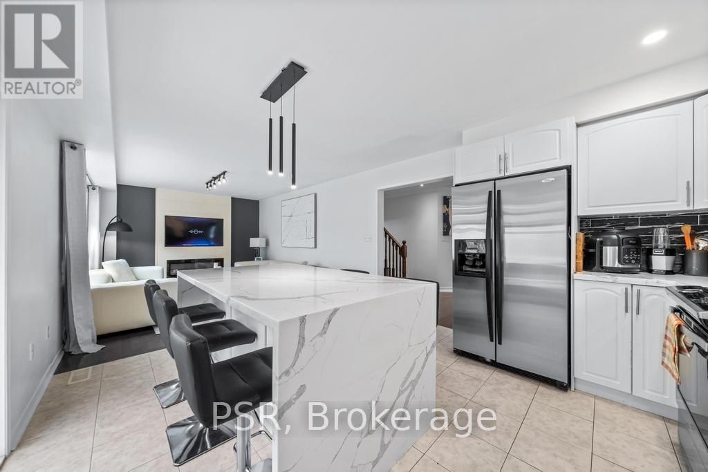 150 Voyager Pass, Hamilton, Ontario  L0R 1C0 - Photo 13 - X12317370