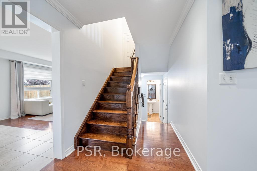 150 Voyager Pass, Hamilton, Ontario  L0R 1C0 - Photo 21 - X12317370