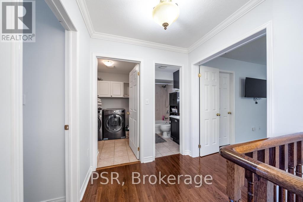 150 Voyager Pass, Hamilton, Ontario  L0R 1C0 - Photo 22 - X12317370