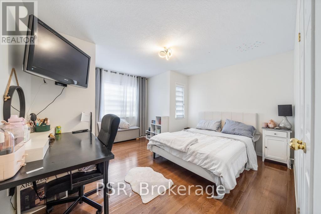 150 Voyager Pass, Hamilton, Ontario  L0R 1C0 - Photo 26 - X12317370