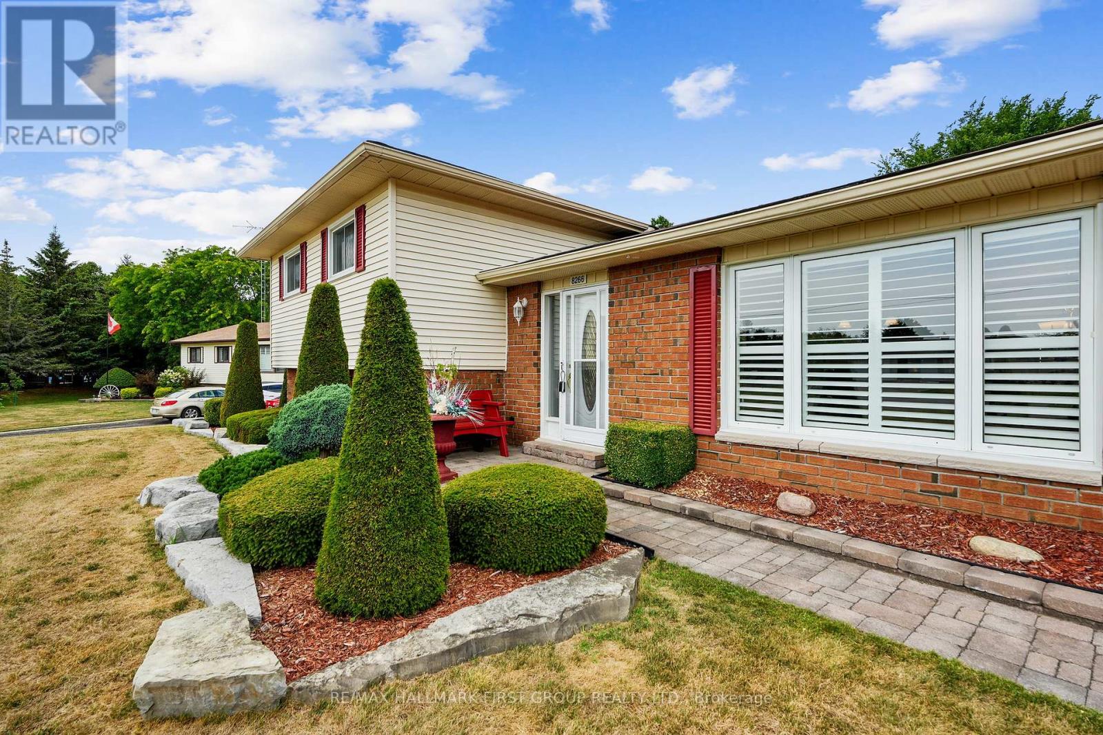 8266 Albert Court, Hamilton Township, Ontario  K9A 4J7 - Photo 2 - X12317378