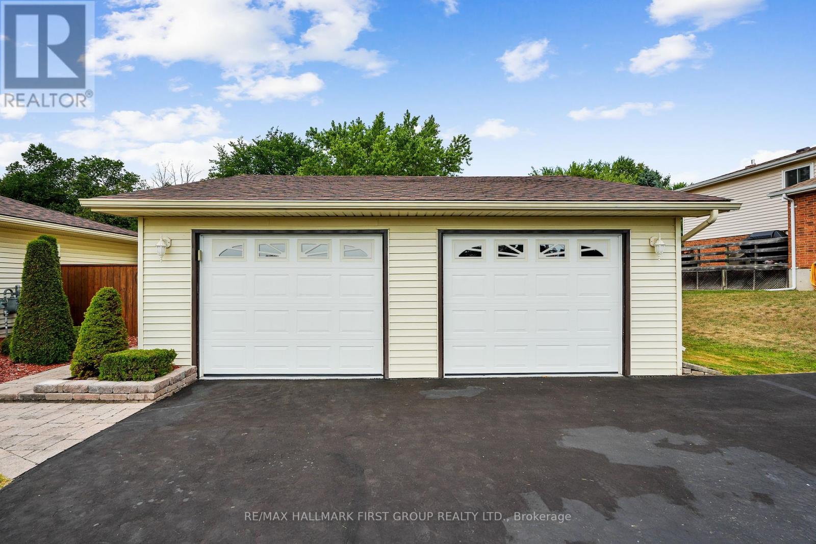 8266 Albert Court, Hamilton Township, Ontario  K9A 4J7 - Photo 31 - X12317378