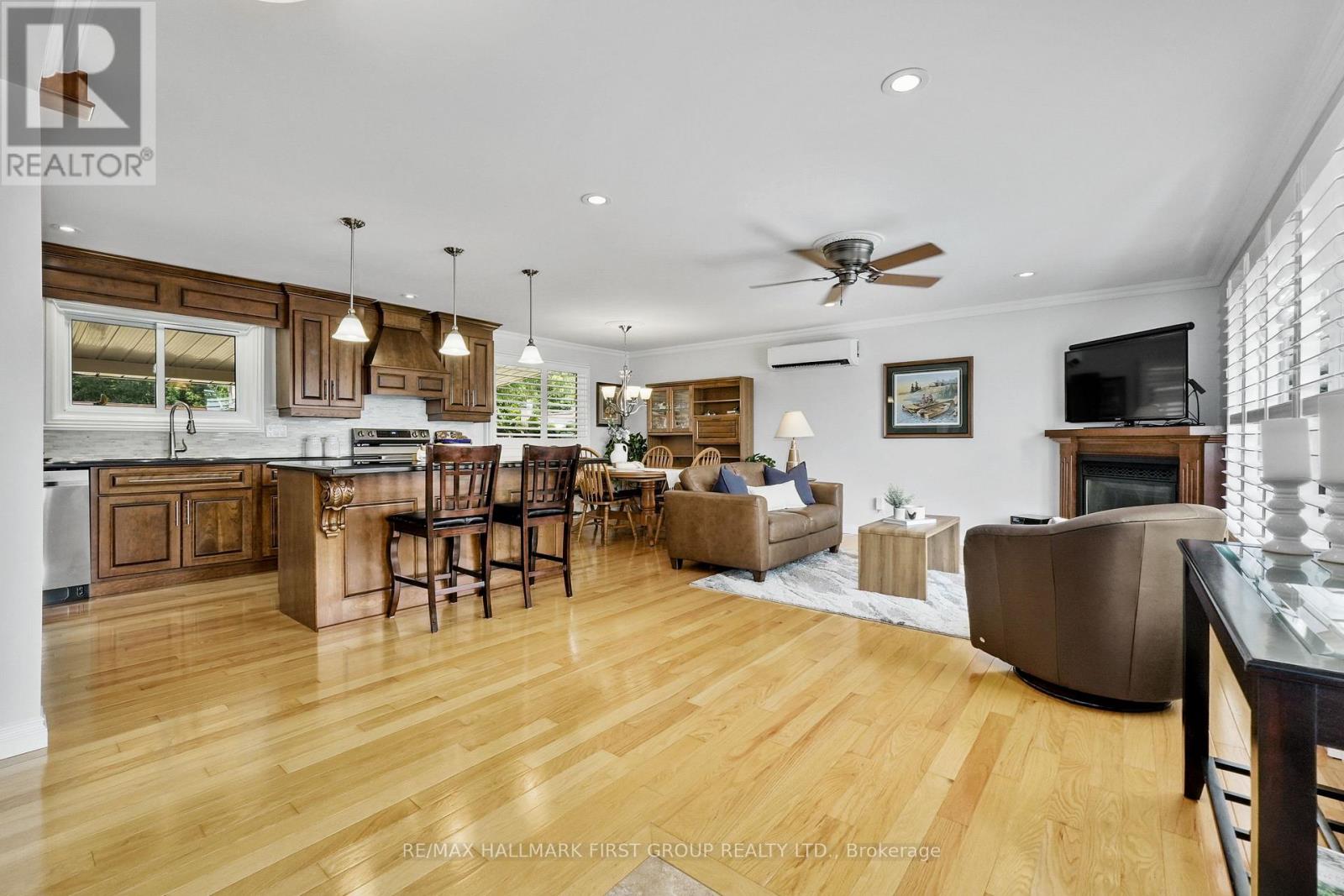 8266 Albert Court, Hamilton Township, Ontario  K9A 4J7 - Photo 4 - X12317378