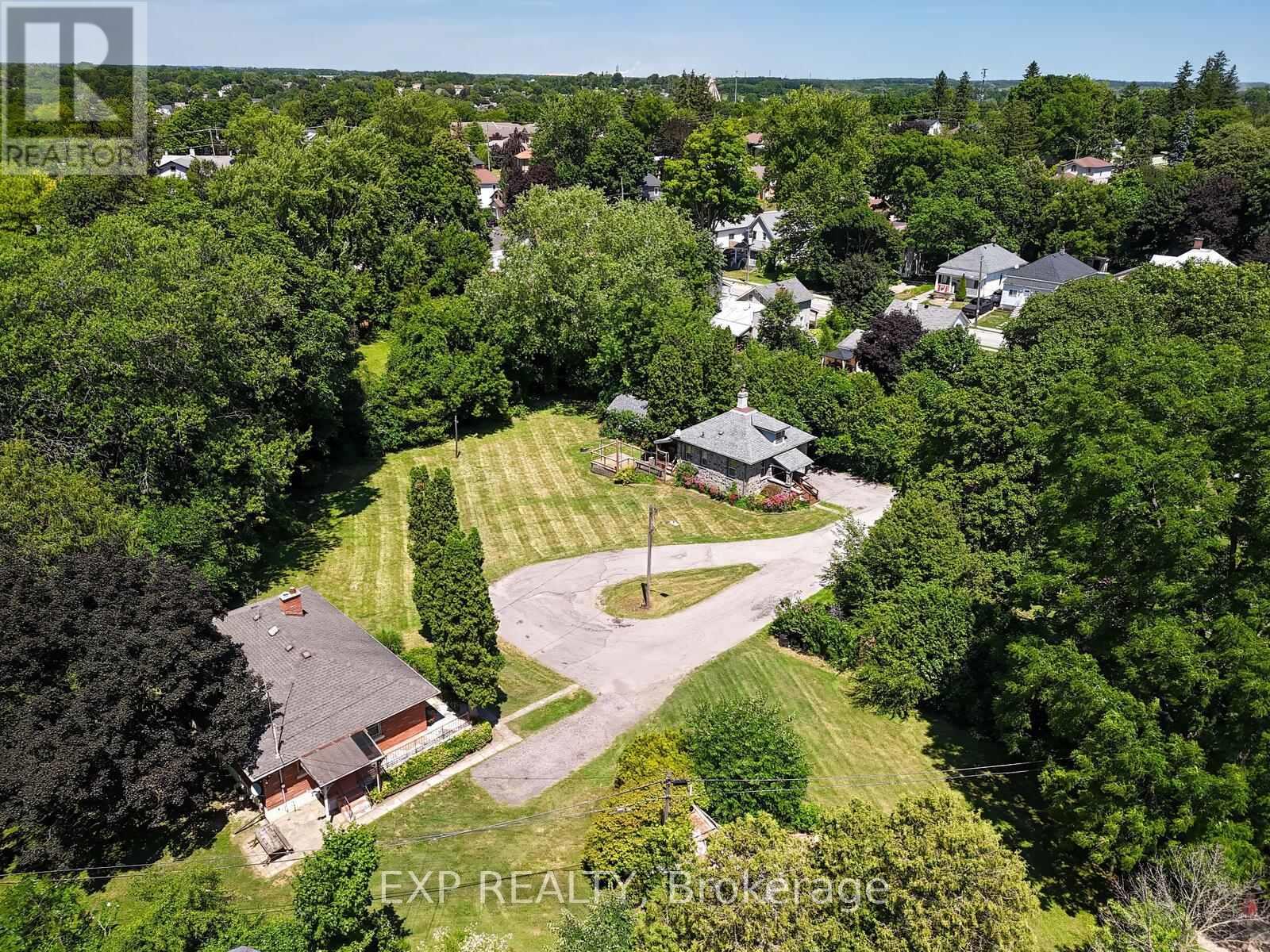 73 & 77 Maud Street, Ingersoll, Ontario  N5C 1E7 - Photo 35 - X12313977