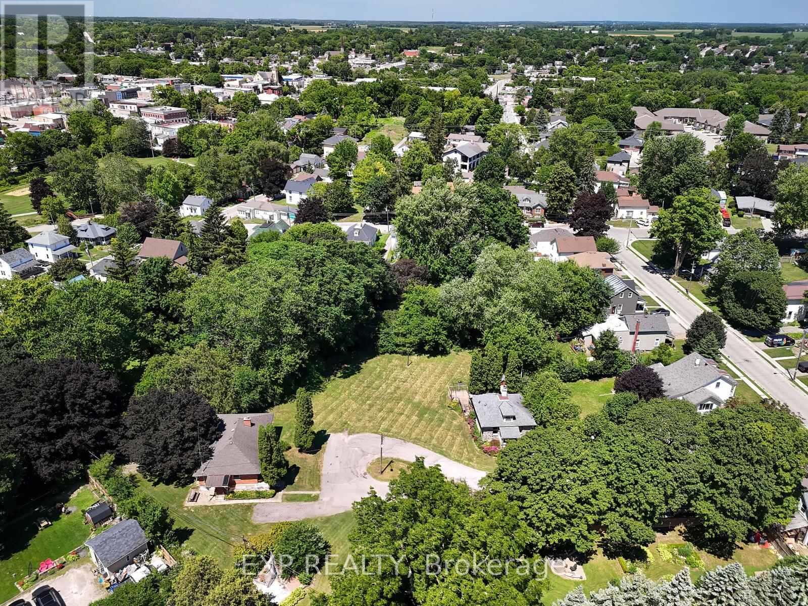 73 & 77 Maud Street, Ingersoll, Ontario  N5C 1E7 - Photo 37 - X12313977