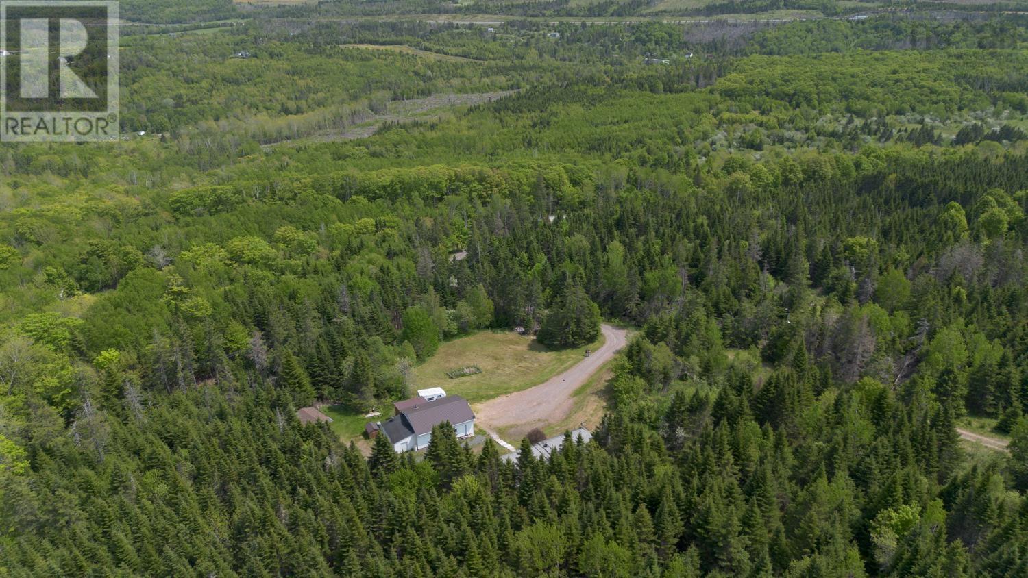 34 Bergman Lane, Mount Thom, Nova Scotia  B0K 1P0 - Photo 1 - 202513999