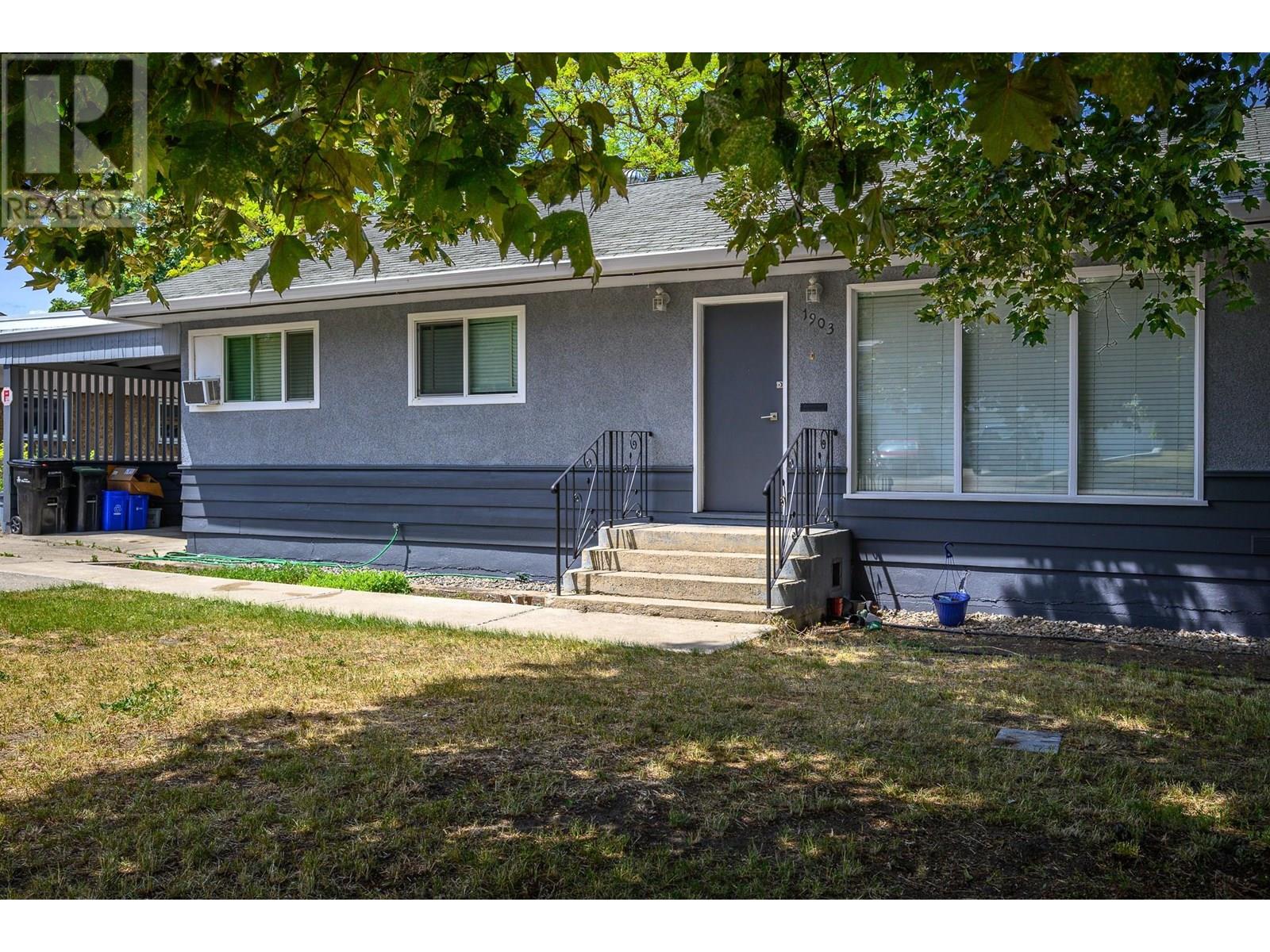 1903 29 Crescent, Vernon, British Columbia  V1T 1Y6 - Photo 2 - 10353552