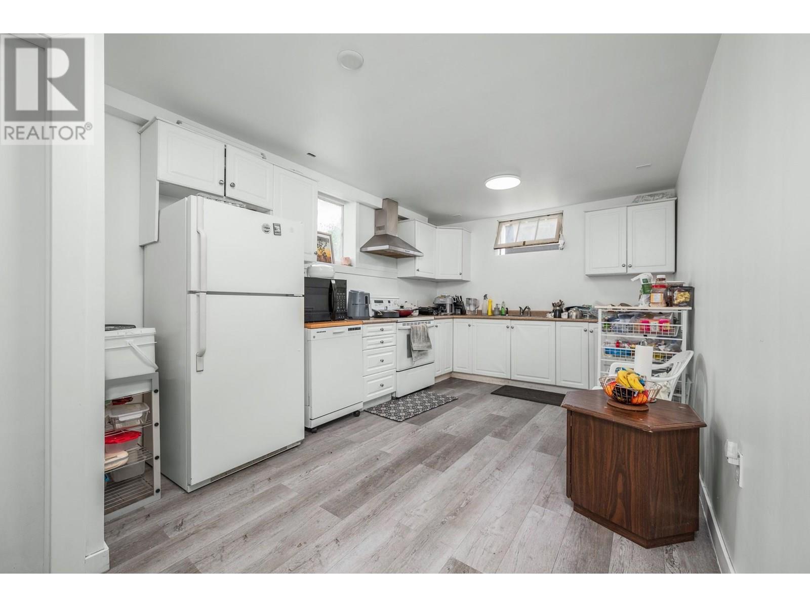 1903 29 Crescent, Vernon, British Columbia  V1T 1Y6 - Photo 26 - 10353552