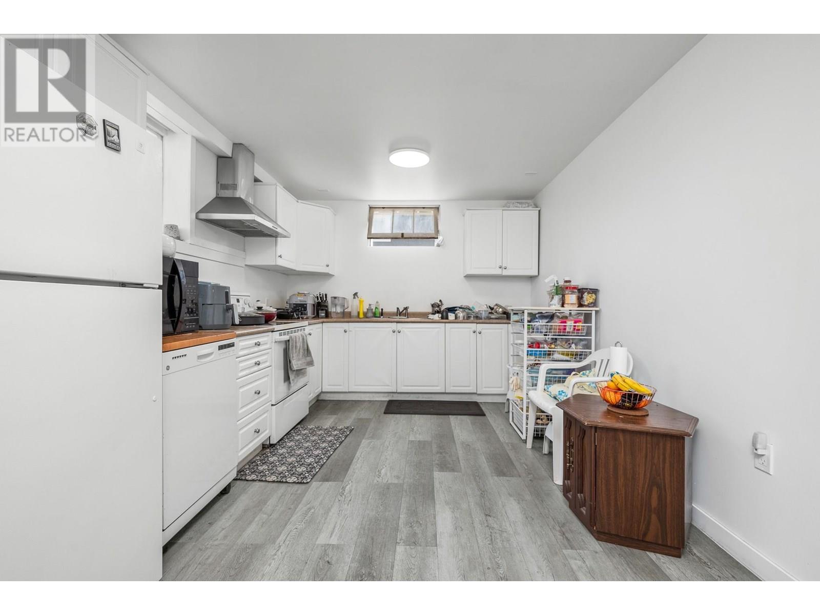 1903 29 Crescent, Vernon, British Columbia  V1T 1Y6 - Photo 27 - 10353552
