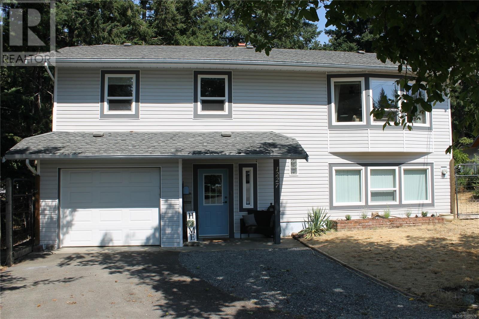 Property at 1227 Margaret Pl image 2