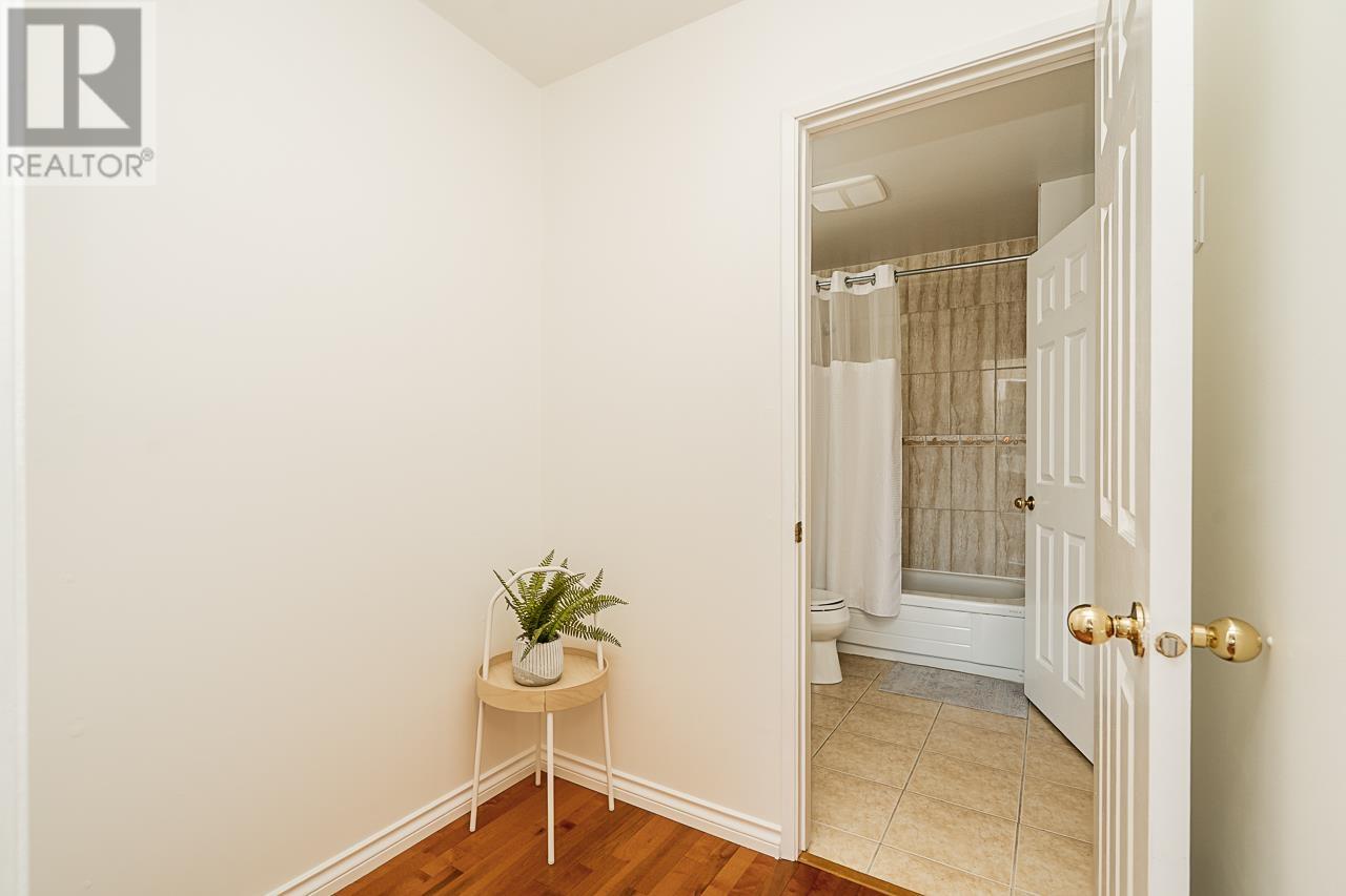 34 900 W 17th Street, North Vancouver, British Columbia  V7P 3K5 - Photo 24 - R3032324