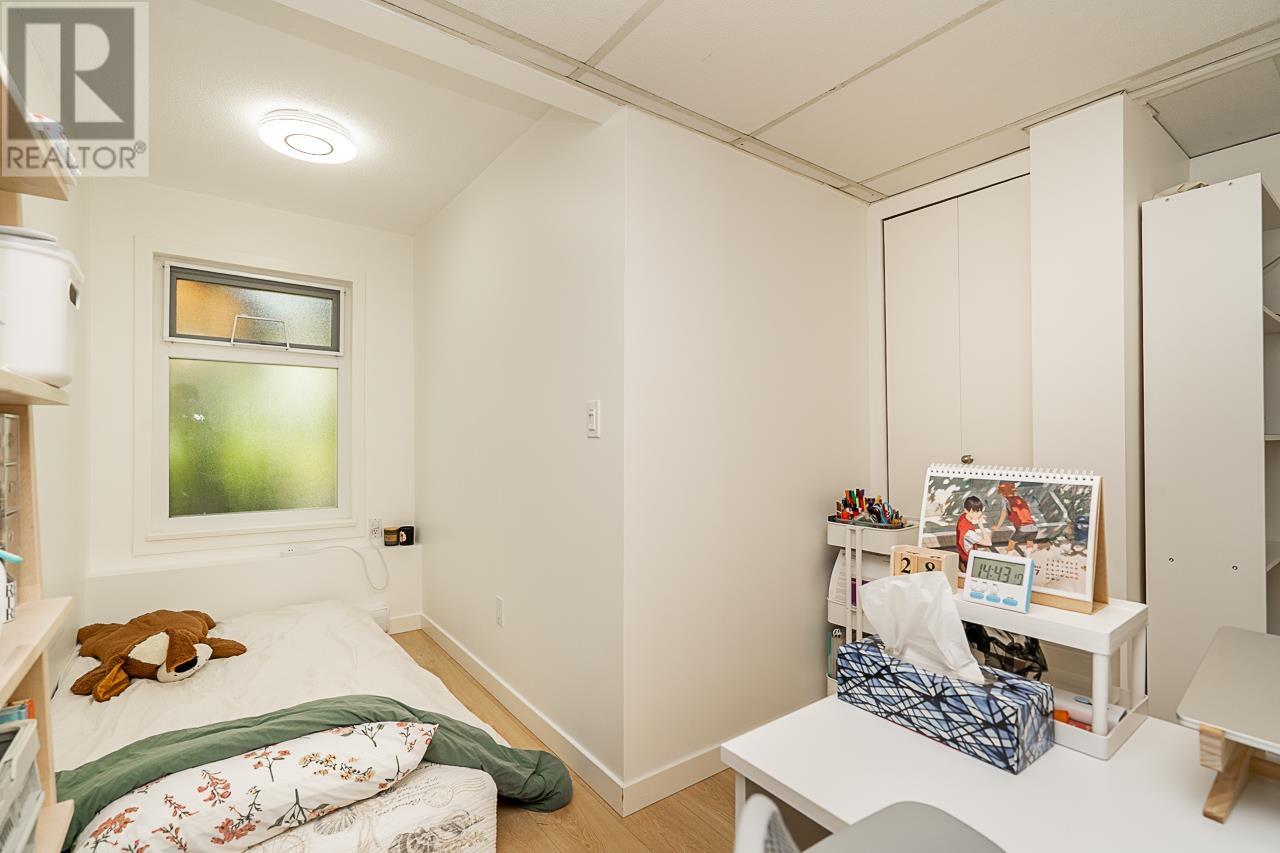 34 900 W 17th Street, North Vancouver, British Columbia  V7P 3K5 - Photo 31 - R3032324