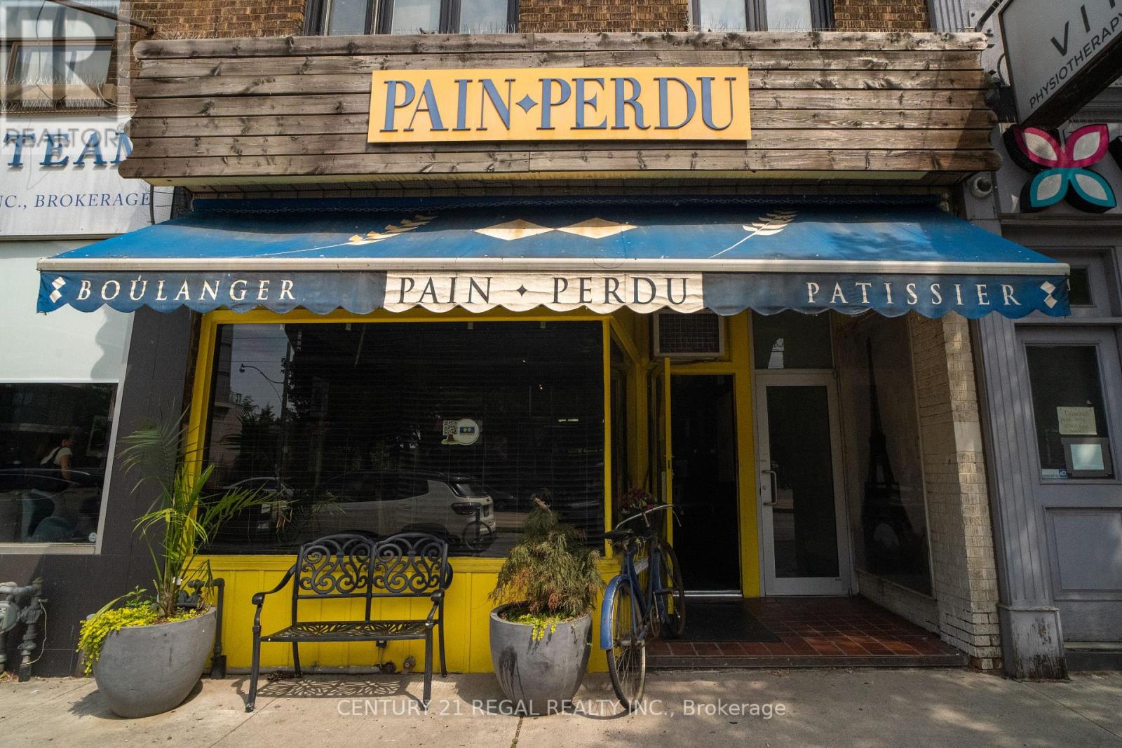 736 St. Clair Avenue W, Toronto, Ontario M6C 1B7 - Photo 1 - C12313221