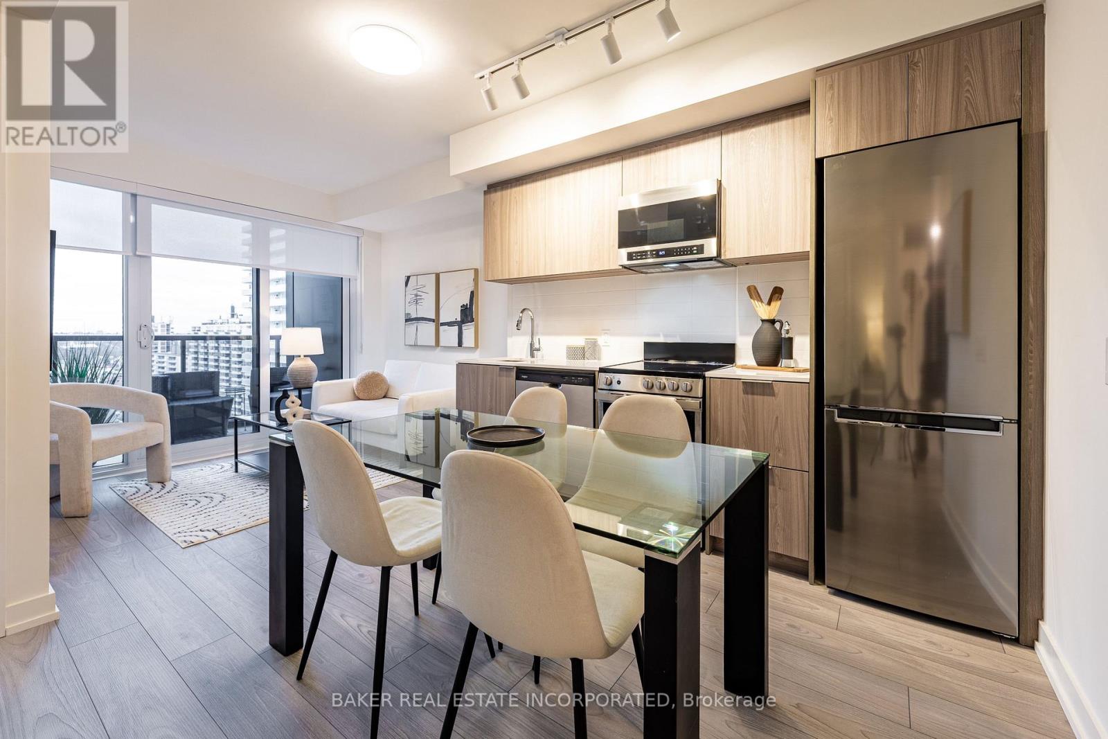 807 - 223 Redpath Avenue, Toronto, Ontario  M4P 0E8 - Photo 9 - C12317513