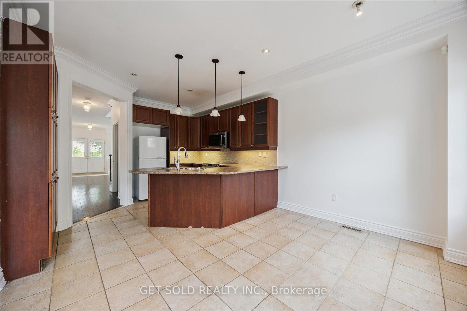 28 Barden Crescent, Ajax, Ontario  L1Z 2A9 - Photo 16 - E12317459