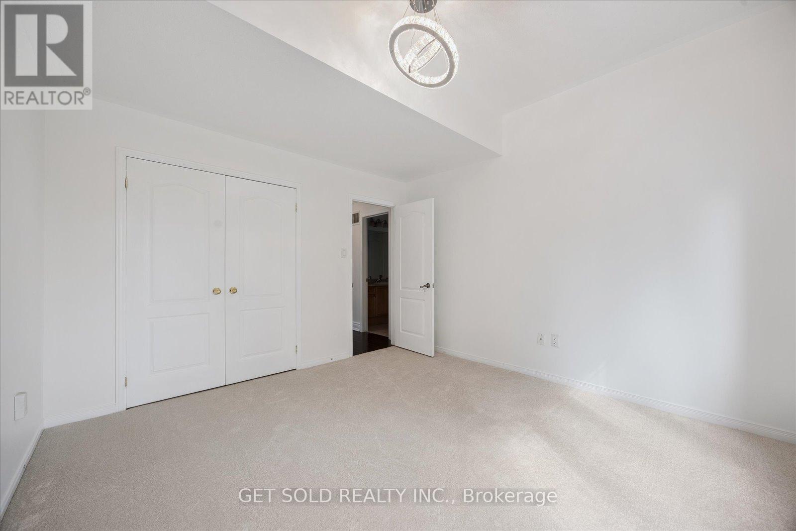 28 Barden Crescent, Ajax, Ontario  L1Z 2A9 - Photo 23 - E12317459