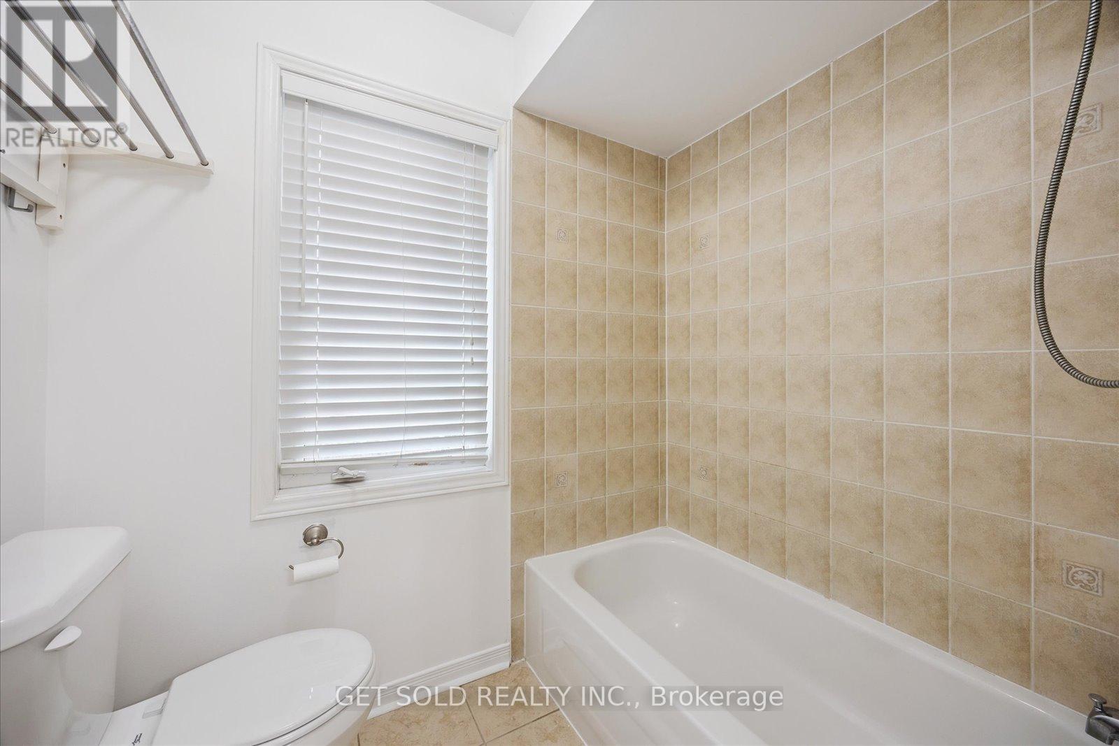 28 Barden Crescent, Ajax, Ontario  L1Z 2A9 - Photo 32 - E12317459