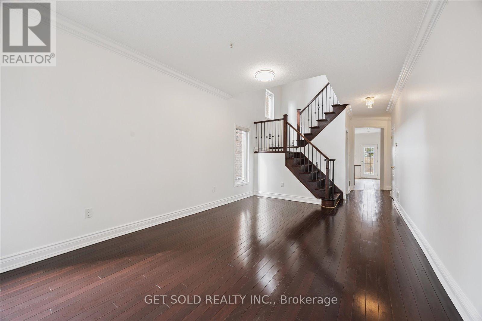 28 Barden Crescent, Ajax, Ontario  L1Z 2A9 - Photo 7 - E12317459