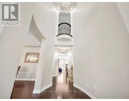 10 VIDAL ROAD, Brampton, Ontario