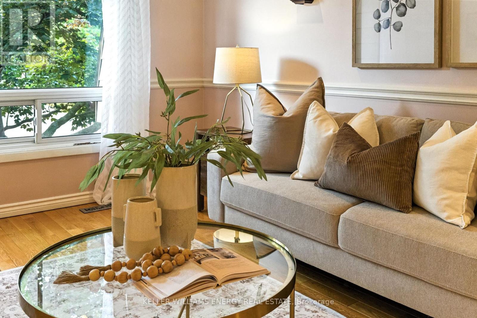 19 Ingram Court, Whitby, Ontario  L1N 5V4 - Photo 11 - E12317560