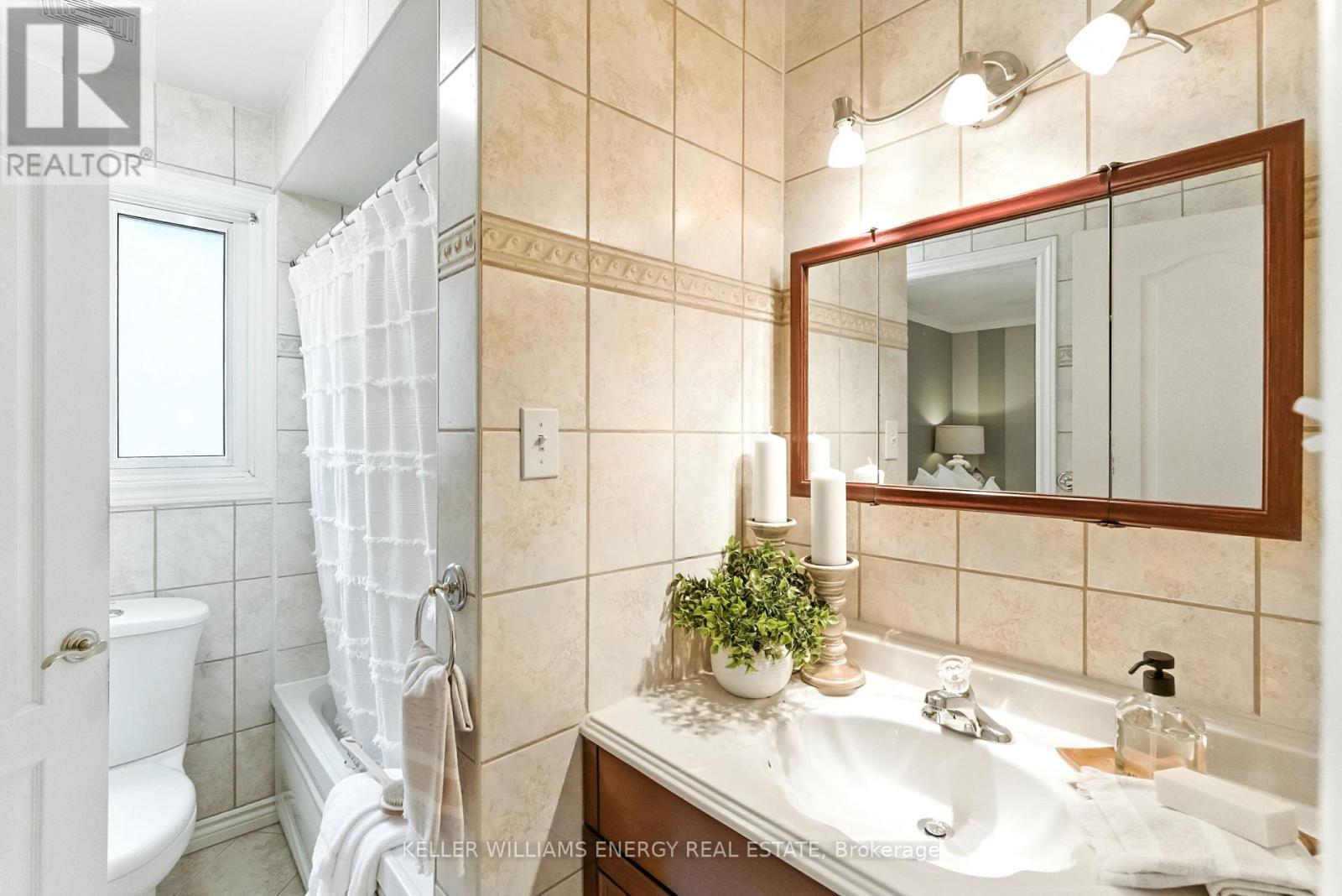 19 Ingram Court, Whitby, Ontario  L1N 5V4 - Photo 33 - E12317560