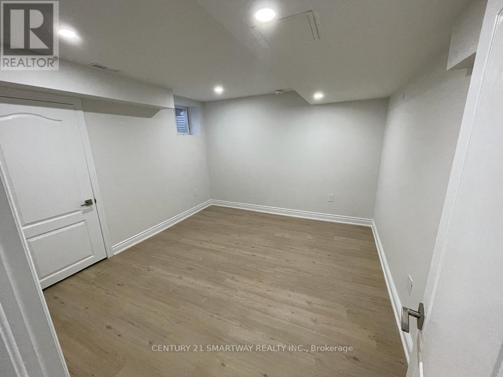 Bsmt - 3224 Tacc Drive, Mississauga, Ontario  L5M 0H3 - Photo 3 - W12301080