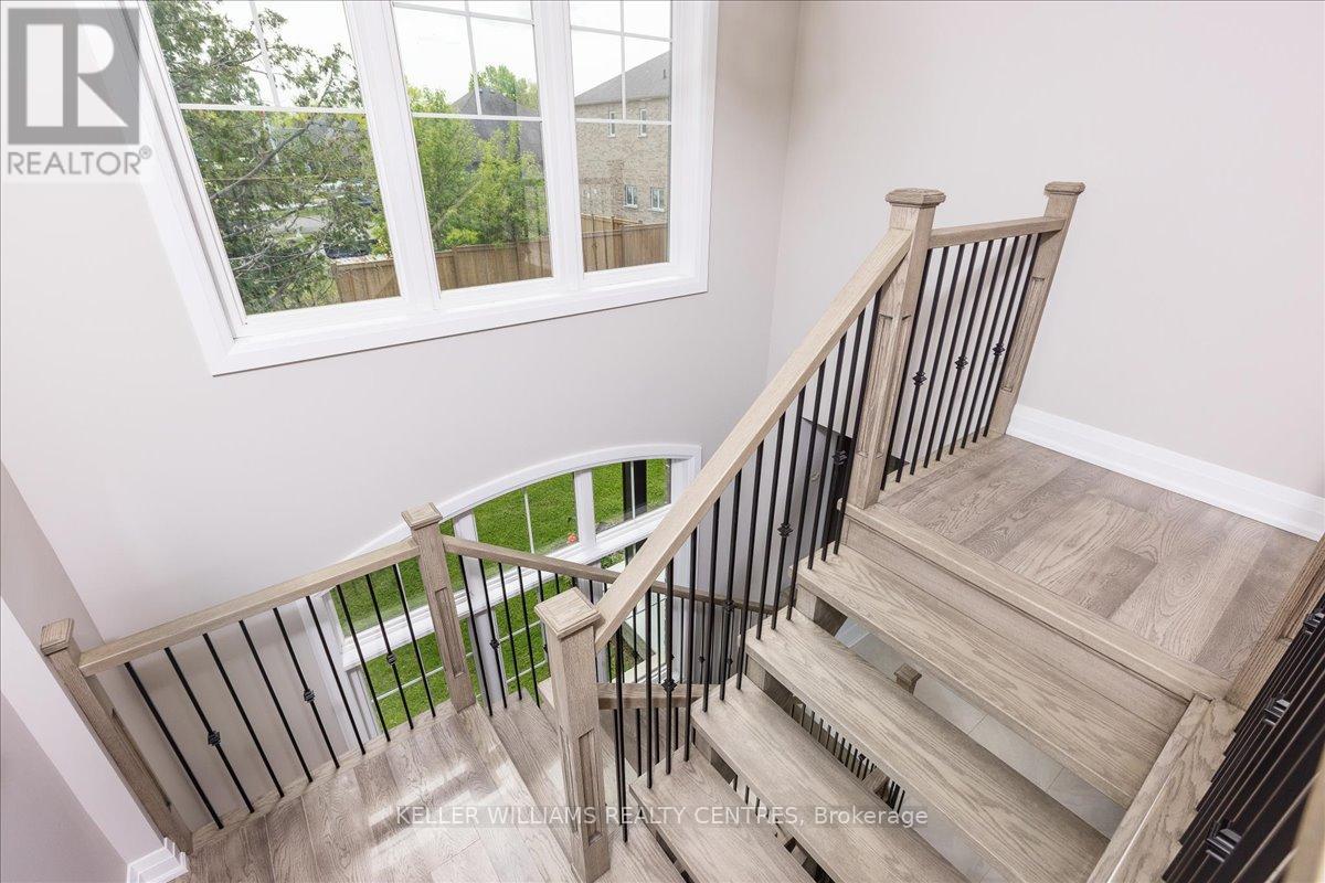 28 St. George Street, Georgina, Ontario  L0E 1L0 - Photo 19 - N12317507