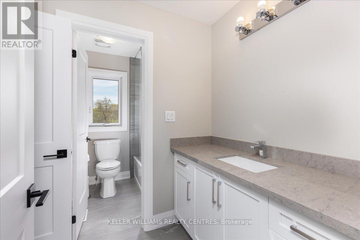 28 St. George Street, Georgina, Ontario  L0E 1L0 - Photo 29 - N12317507