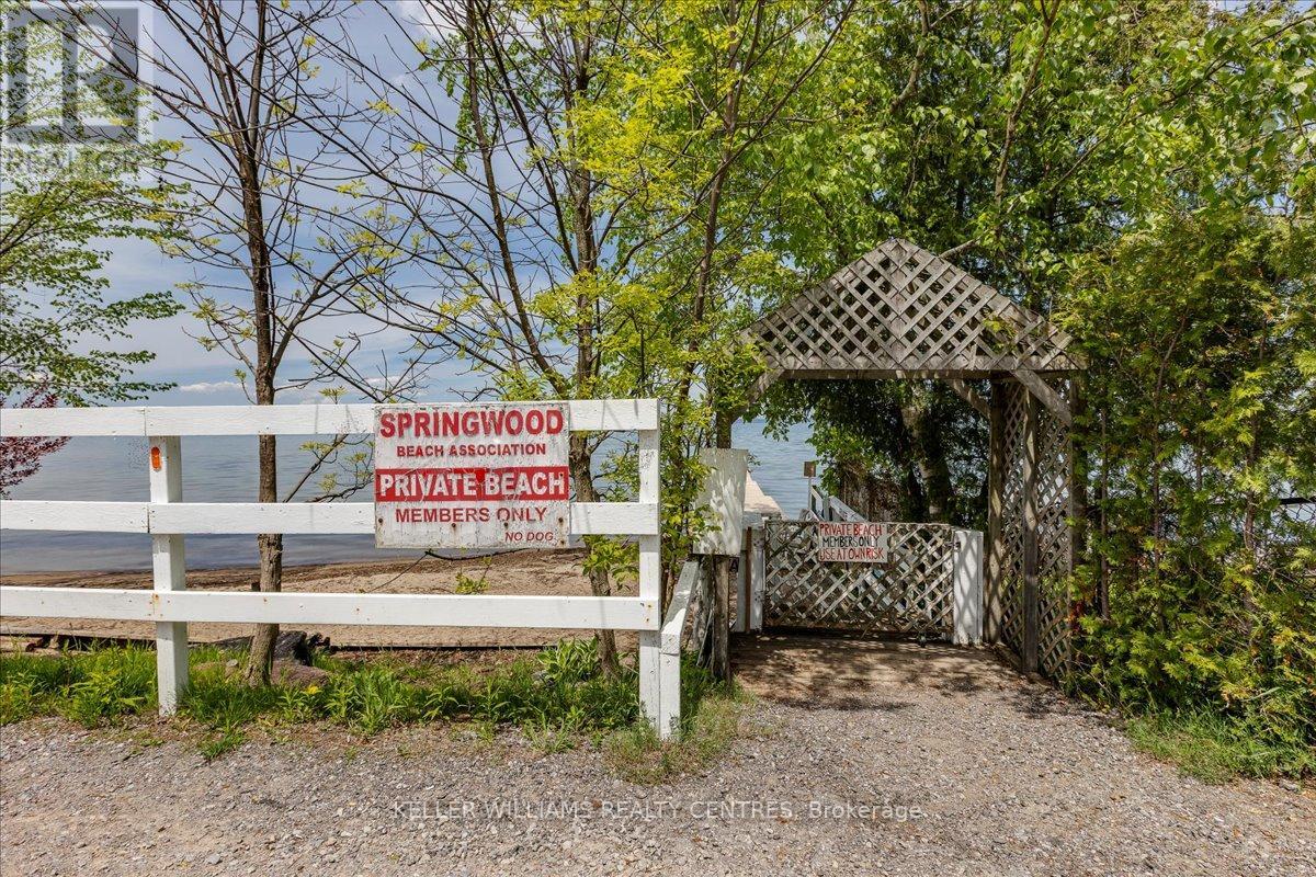 28 St. George Street, Georgina, Ontario  L0E 1L0 - Photo 42 - N12317507